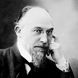 Foto di Erik Satie